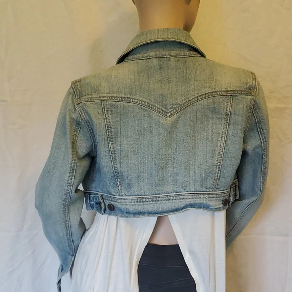 Tixi Cropped Denim Jacket - Picture 4 of 13